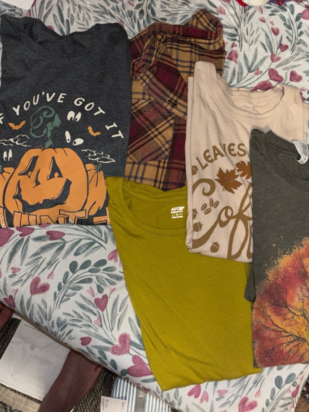 Apt. 9 plus other brands for short sleeve one Plaid long sleeve
